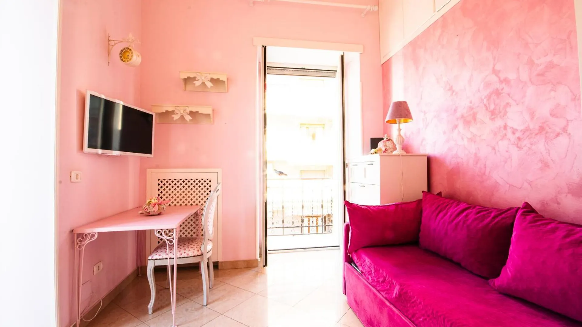 Citarelli Family House Apartment Naples 0*,  Italy